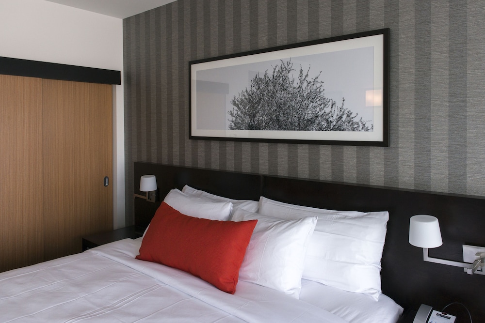 The Grand Winnipeg Airport Hotel 33/56