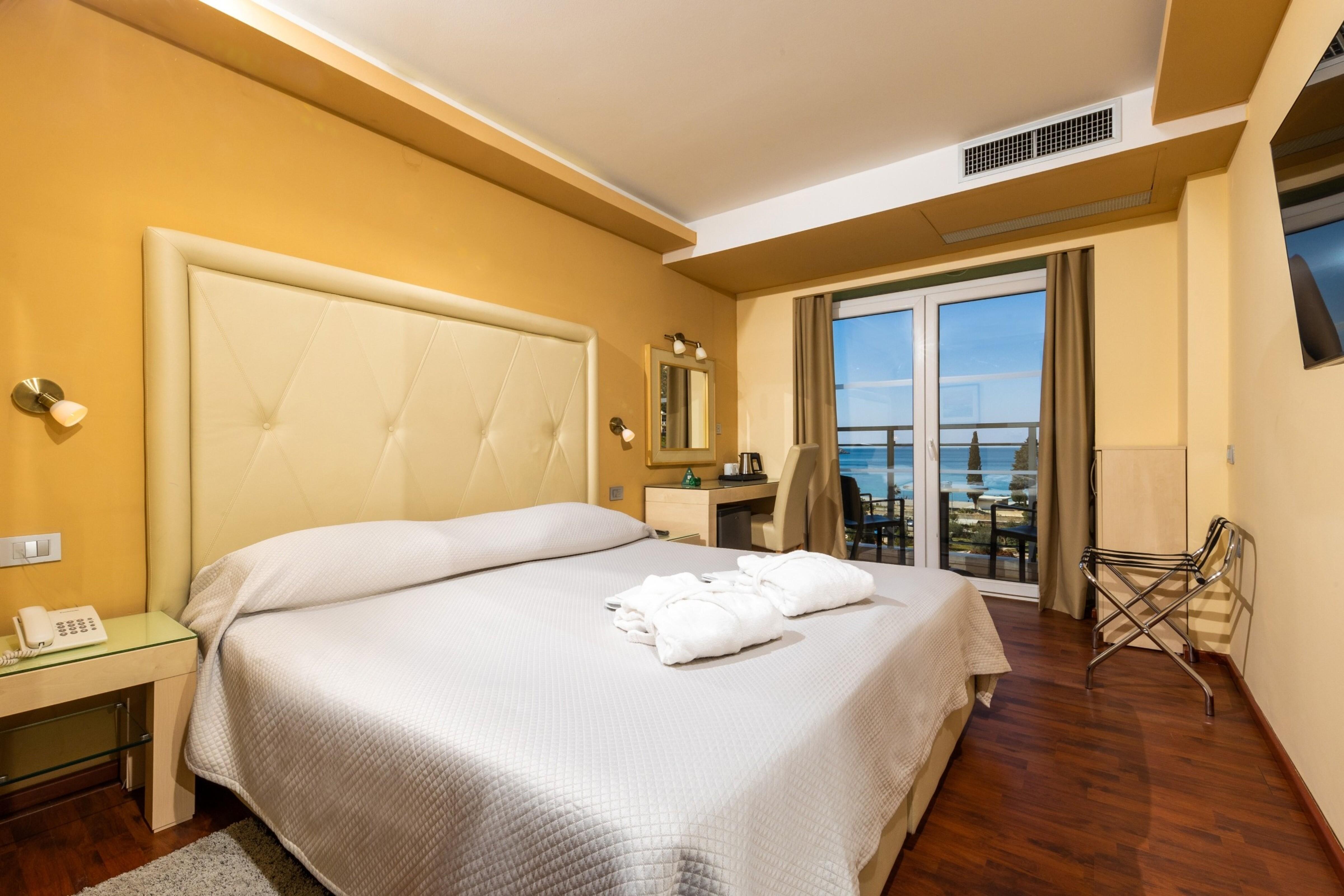 Room, Sea Side, Balcony