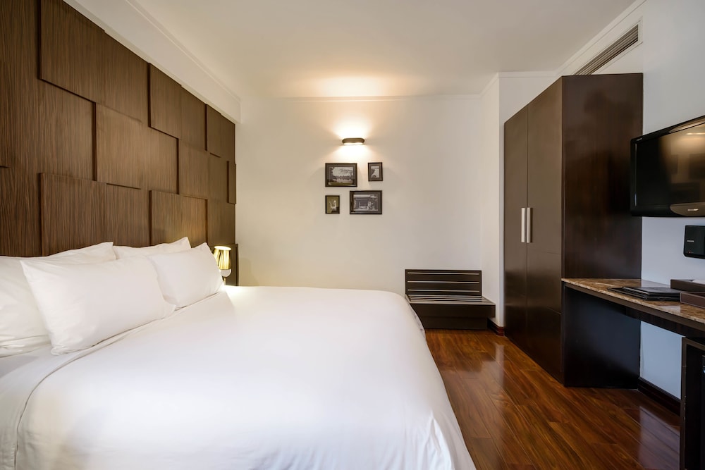 SUPERIOR, DOUBLE BED
