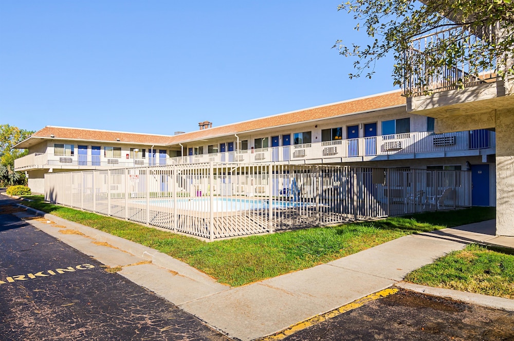 Motel6 Mitchell, SD in MITCHELL - SD