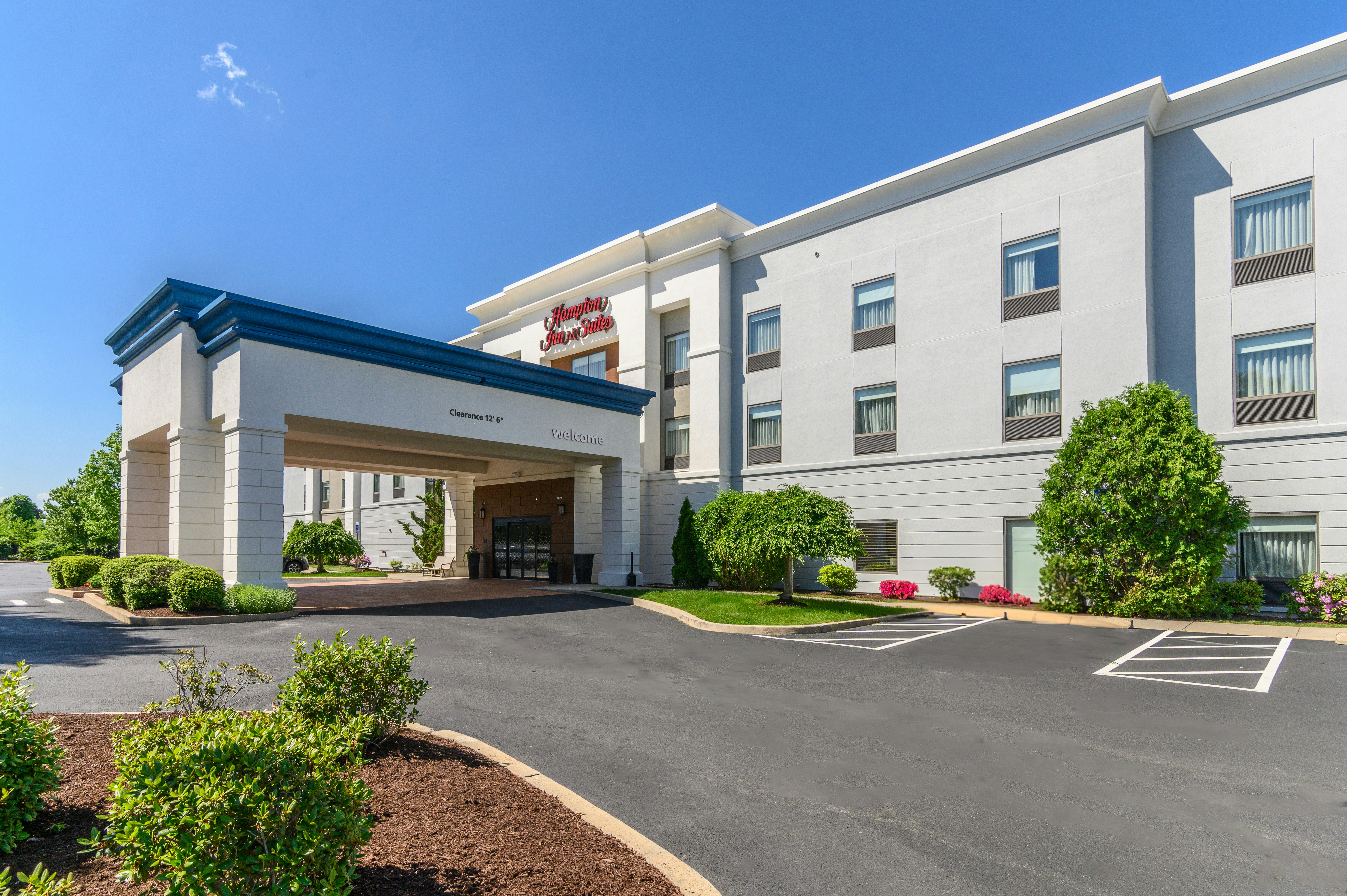 Hampton Inn & Suites Hartford - Manchester 56/61