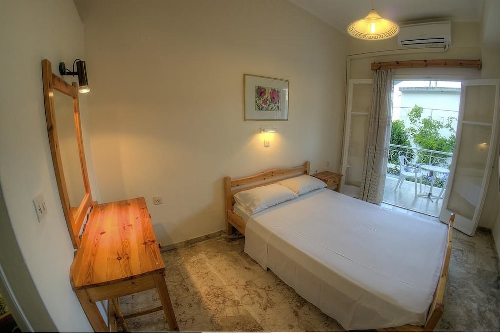 STANDARD, DOUBLE BED, BALCONY