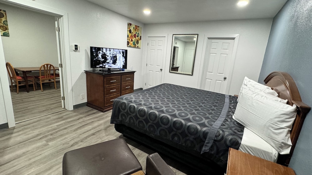 Hitching Post Studios Inn 41/63