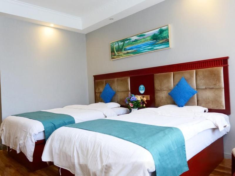 GreenTree Inn Gansu Pingliang Jingning Bus Station Business Hotel 8/41