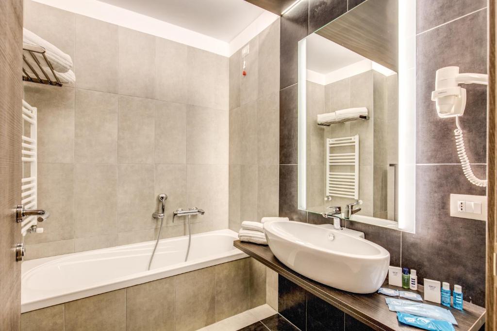 جناح جونيور بإطلالة على الحديقة، Warmthotel 10/10