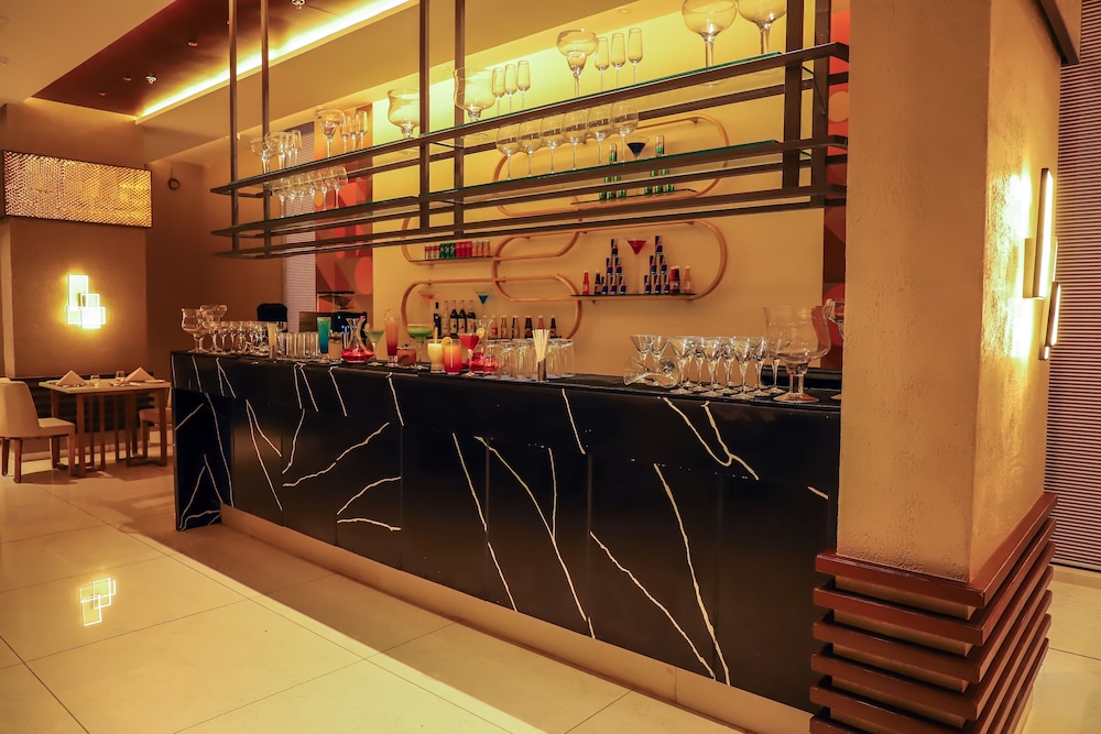 Essentia Luxury Hotel Indore 11/68