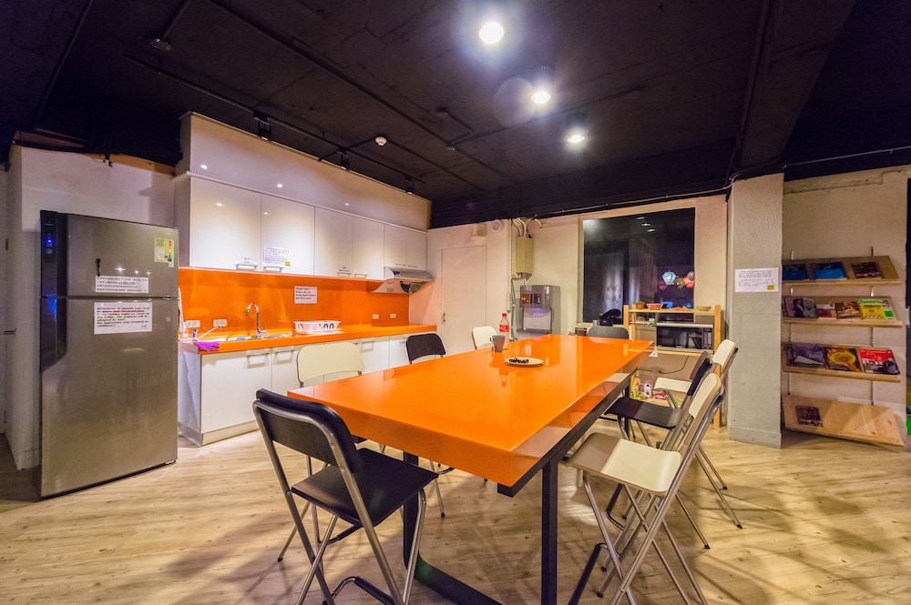 Meander Taipei Hostel 53/70