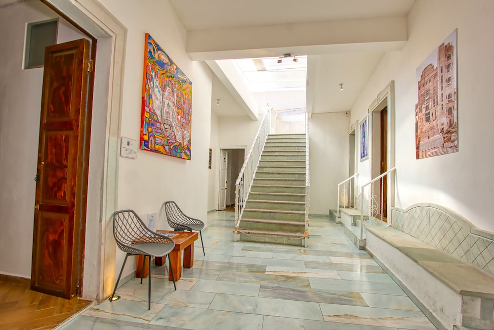 Hotel Universidad 35/50