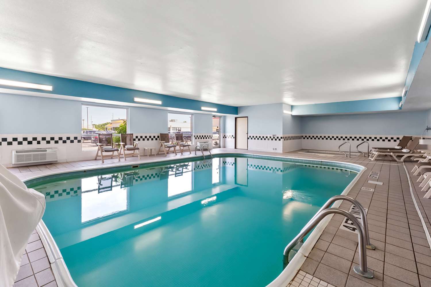 Quality Inn & Suites Springfield Southwest near I-72 22/33