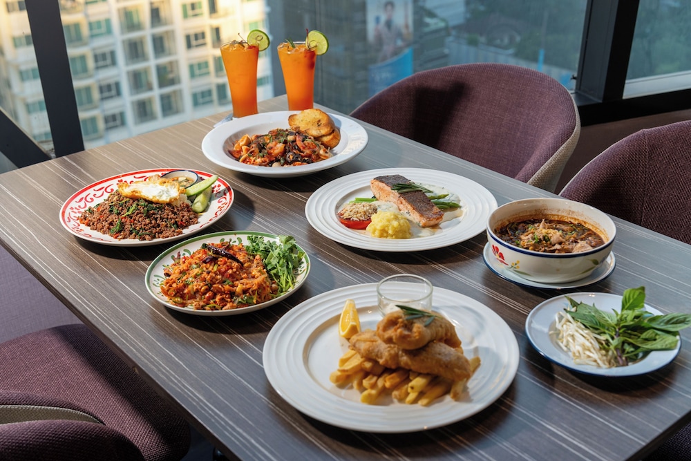 Queensland Hotel Bangkok 36/50