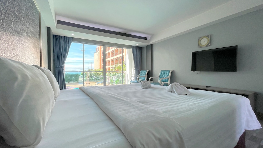 Dragon Beach Resort 20/55