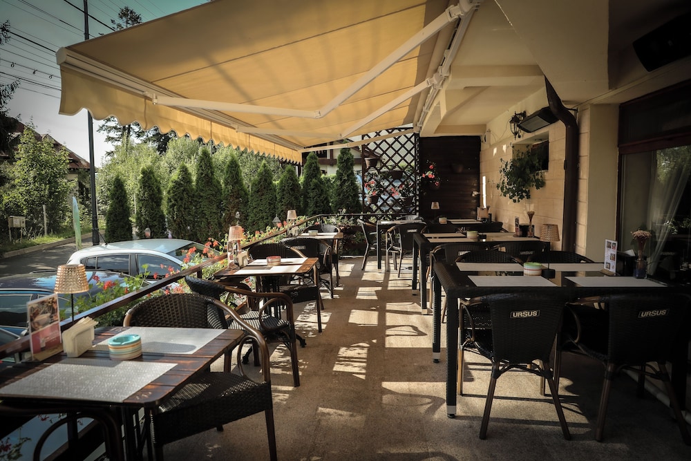 Hotel Marea Neagra 45/70