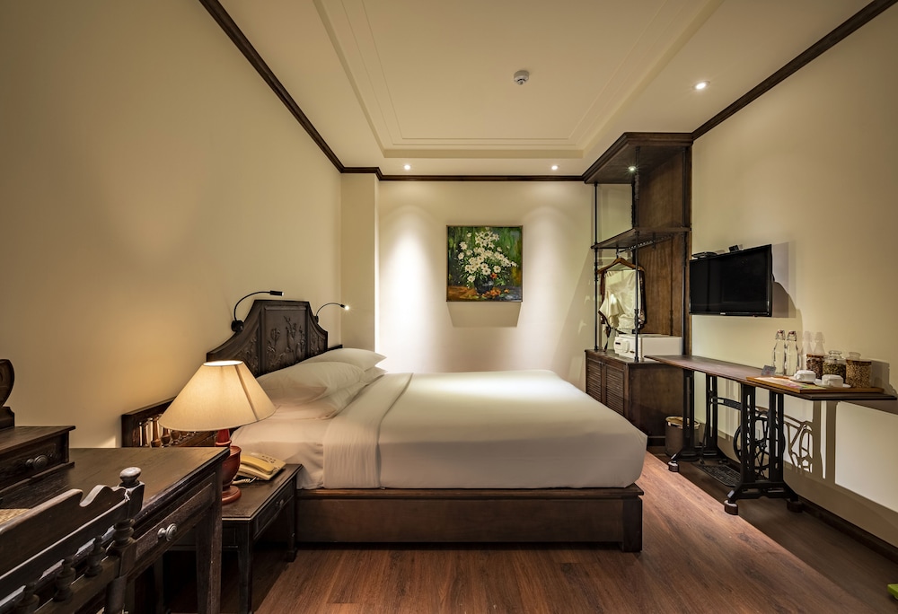 Amanaki Saigon Boutique Hotel 58/80