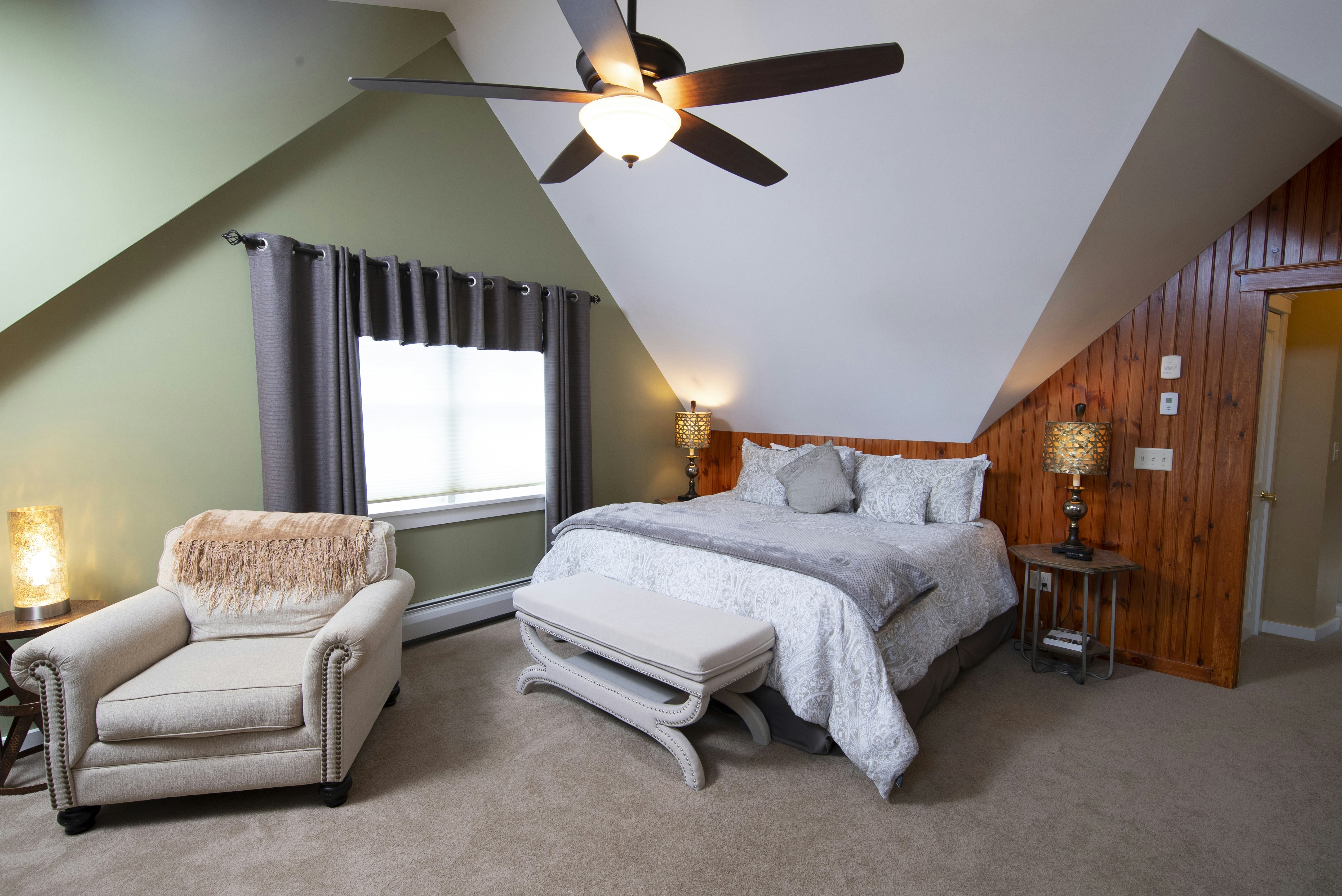 6 Bedrooms, Home