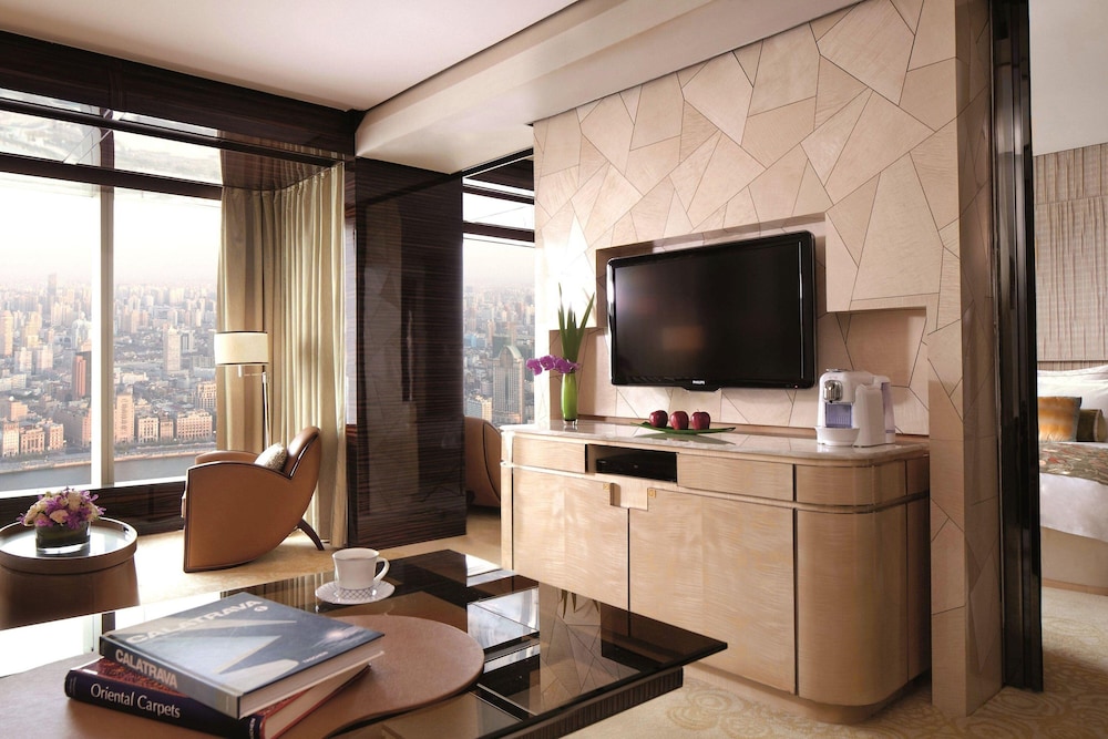 The Ritz Carlton Shanghai Pudong 59/68