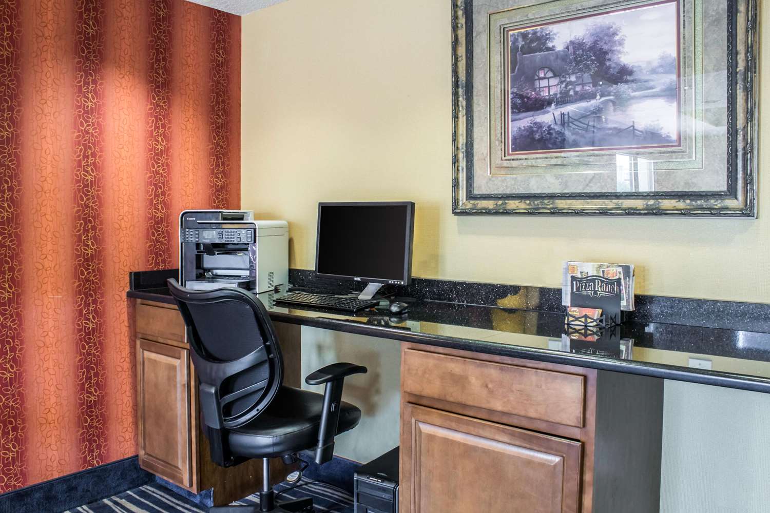 Econo Lodge Ankeny Des Moines 30/36