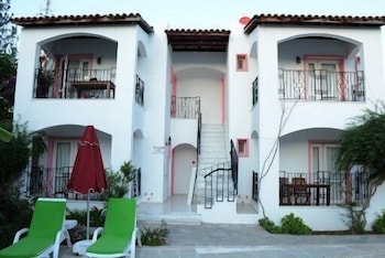 Villa Nergis Apartments 3/23