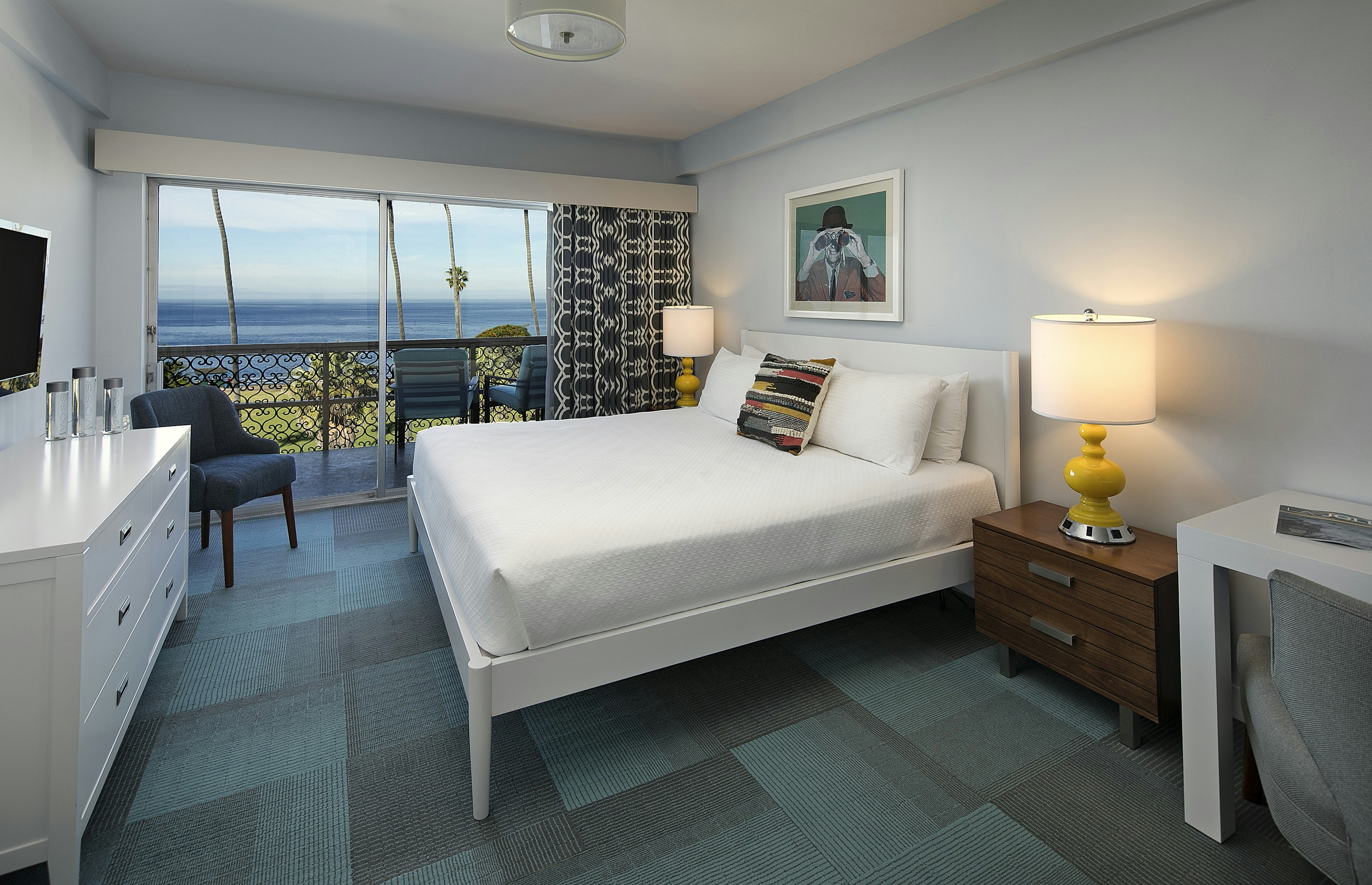 Studio, King Bed, Ocean Front