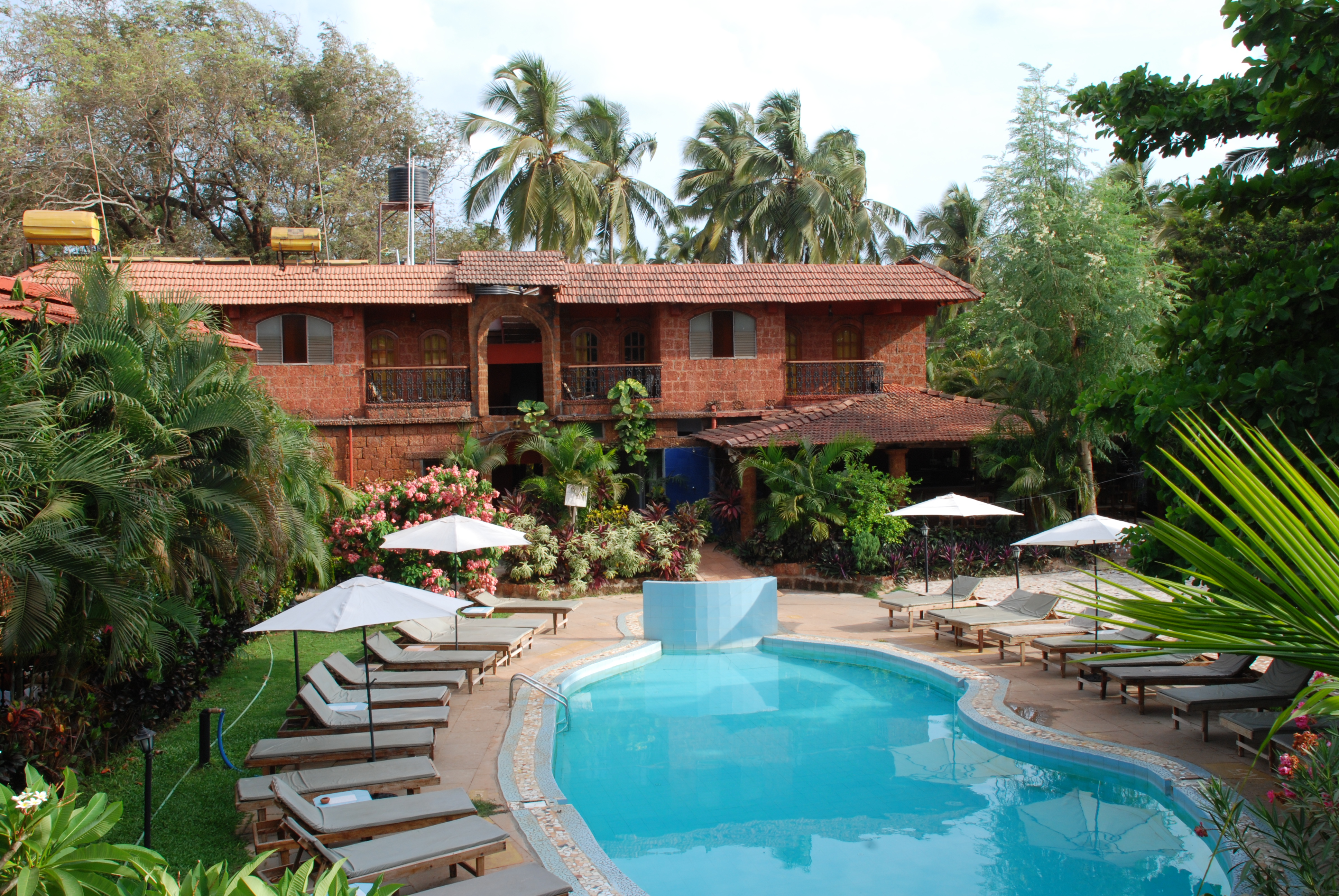 Sea Breeze Resort Candolim 6/26
