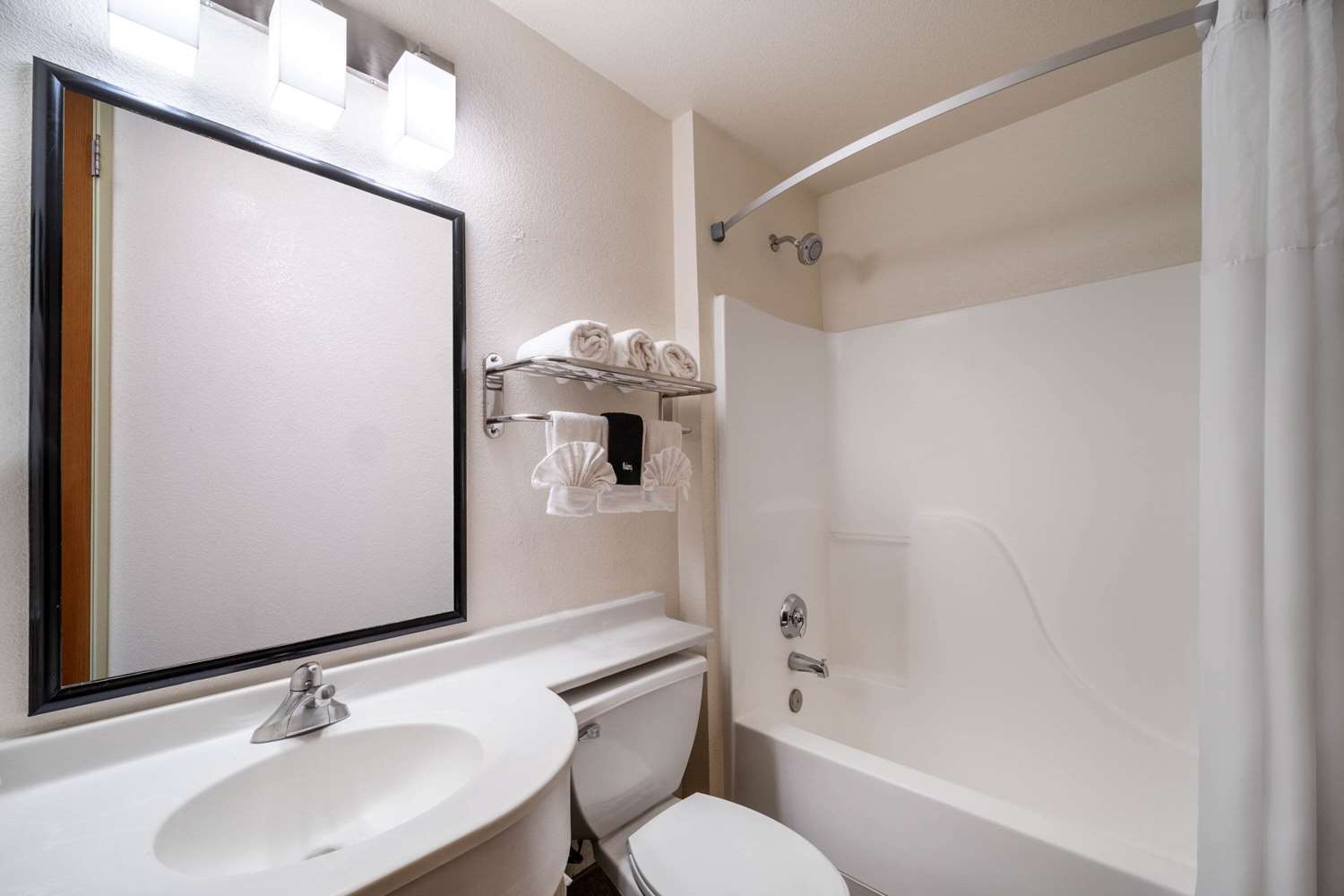 Microtel Inn & Suites By Wyndham Salt Lake City Airport 45/47