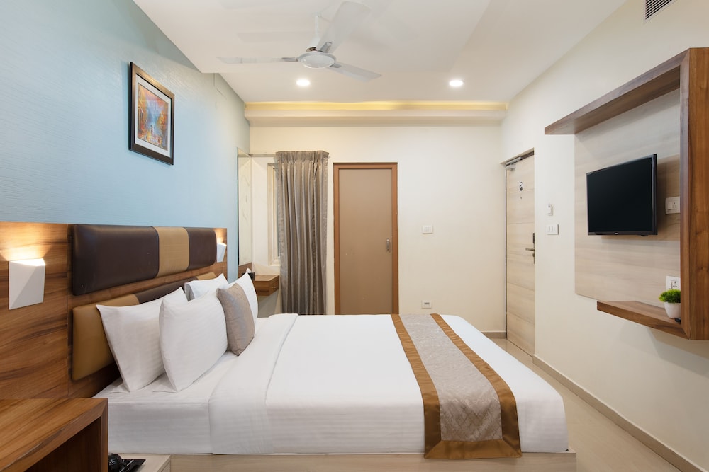 Executive, Triple, Single Bed