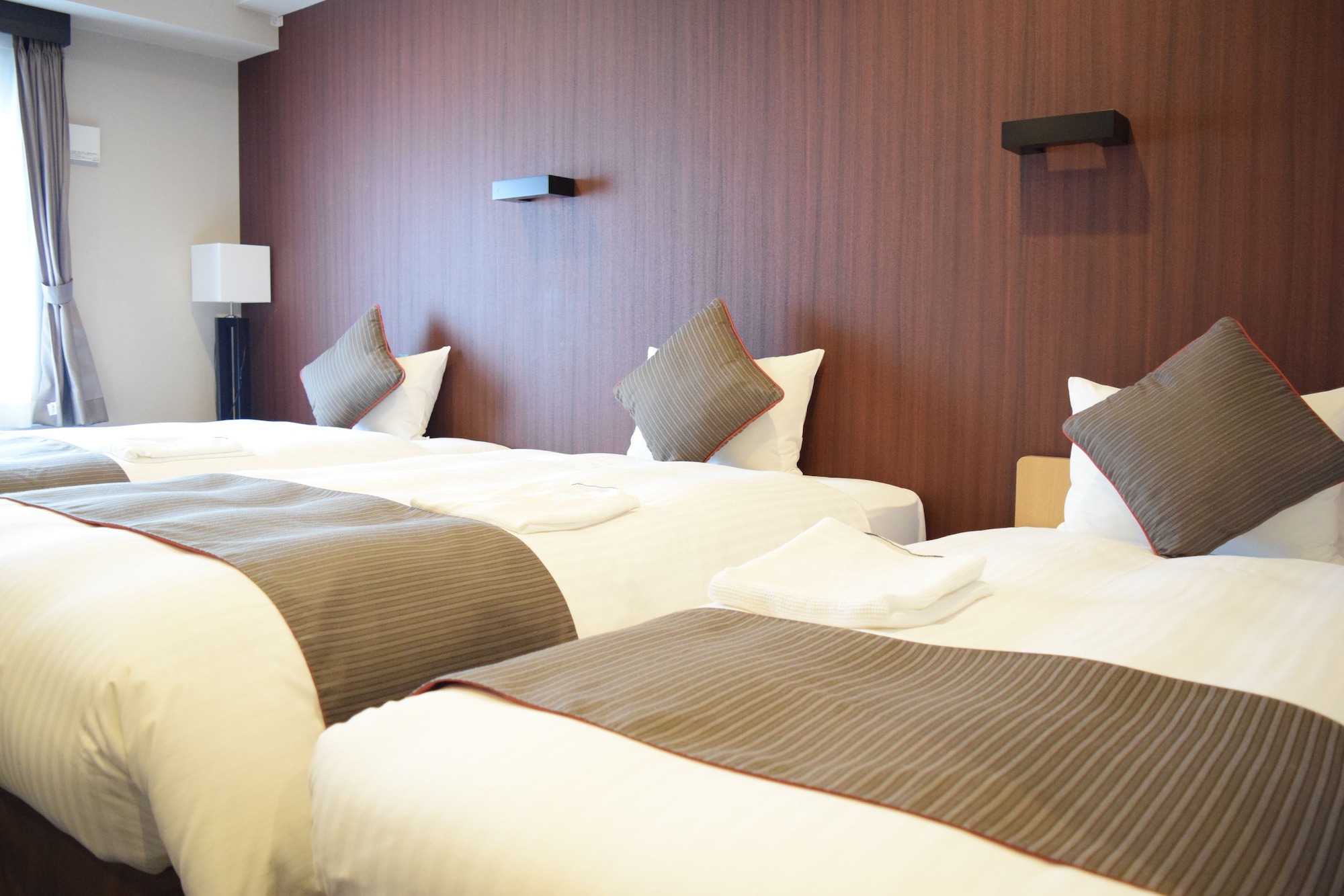 ROOM, TRIPLE, ANNEX
