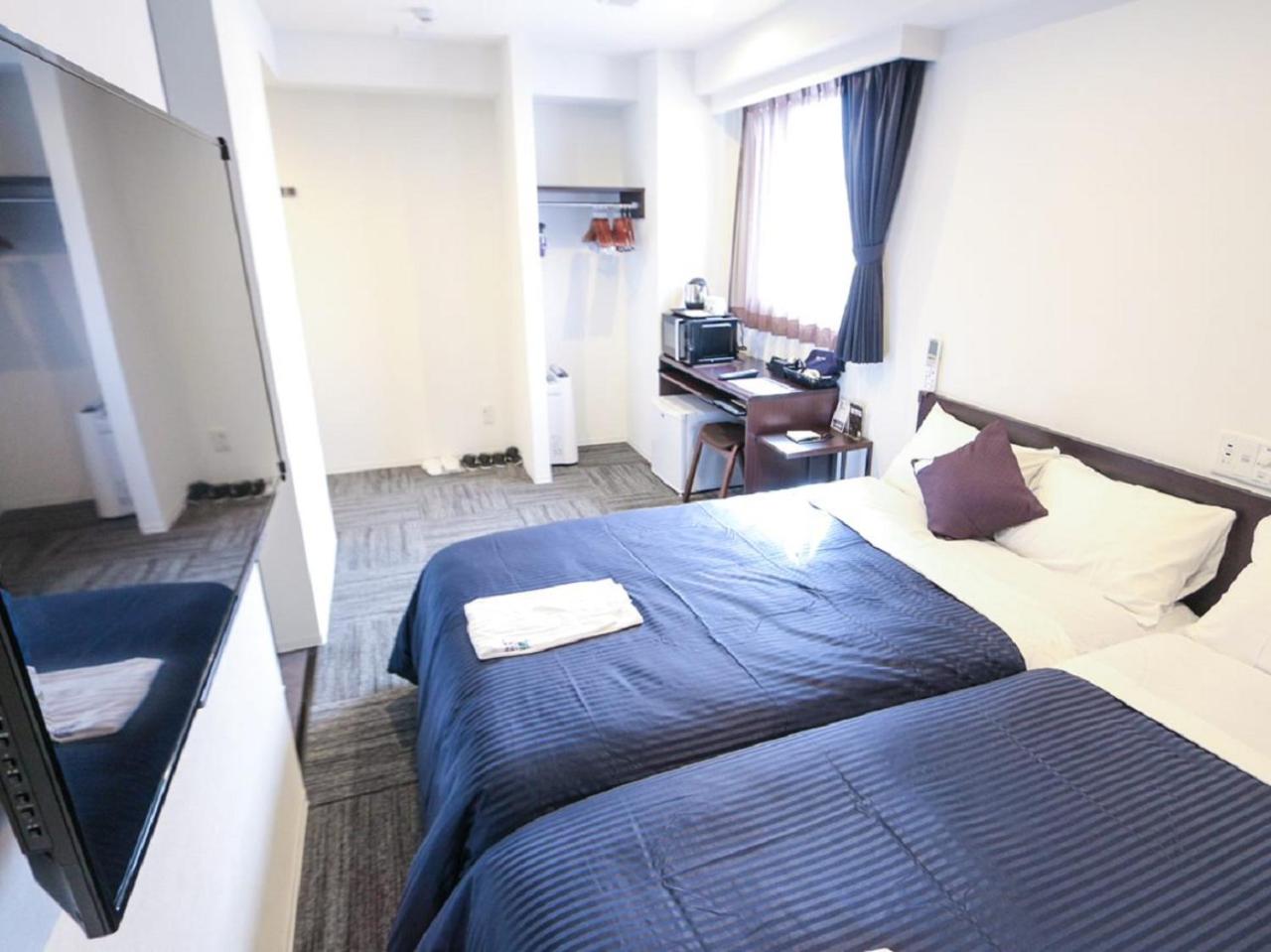 Semi Room, Twin Beds, 2 Semi Double Beds