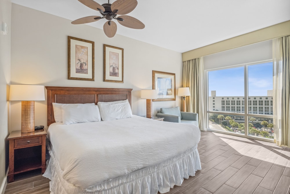 Luau Resort by Panhandle Getaways 13/50