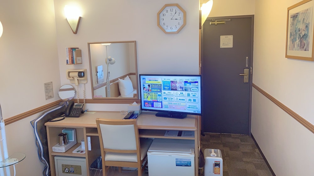 Toyoko Inn Sakai Higashi Eki 58/59