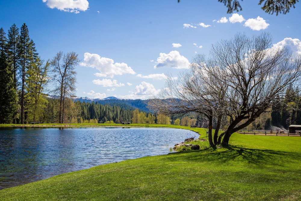 Greenhorn Ranch 17/23