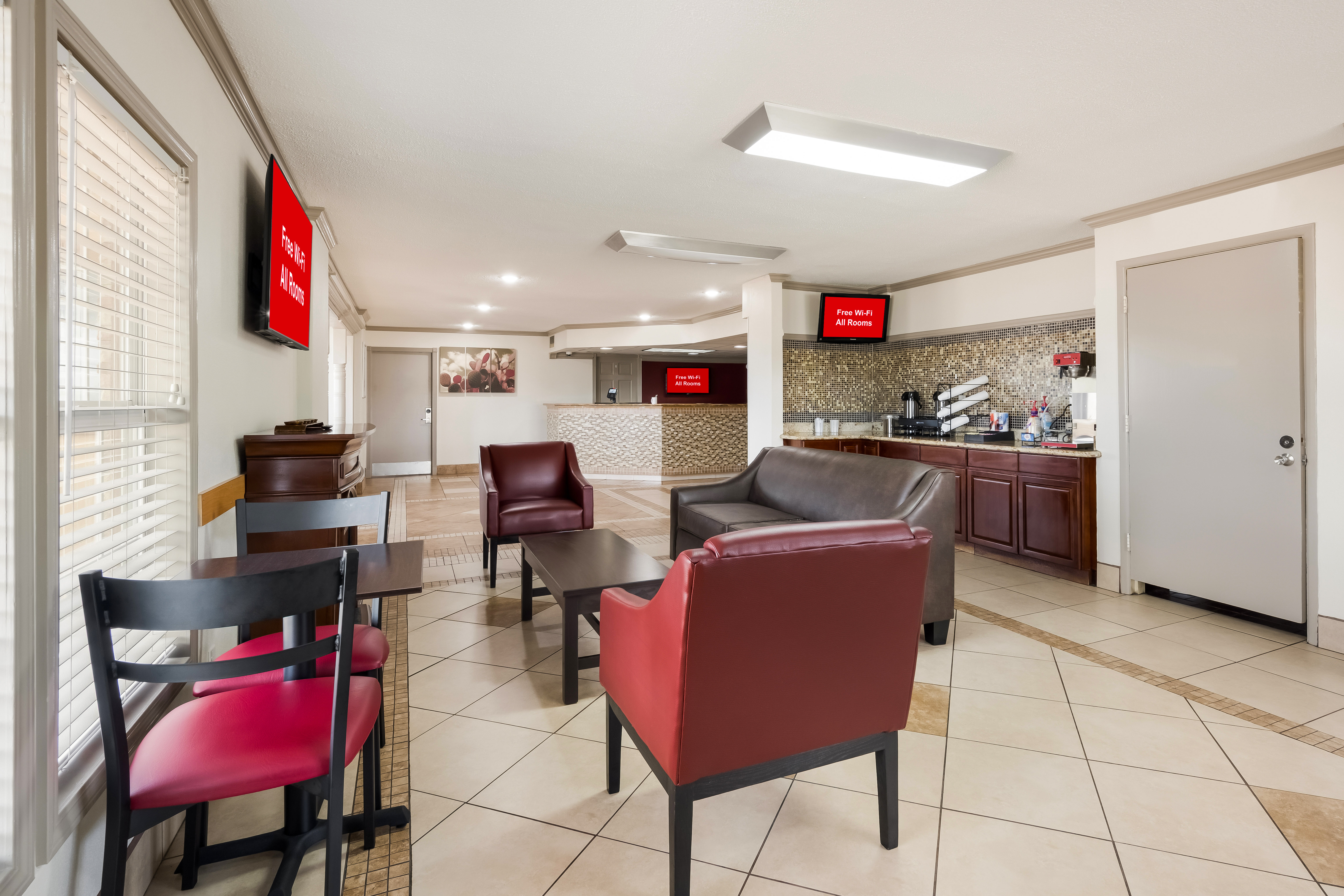Red Roof Inn College Station 23/27