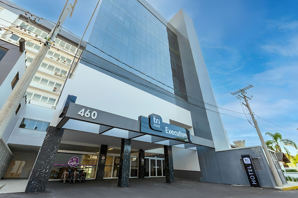 Tri Hotel Executive Osório 37/41