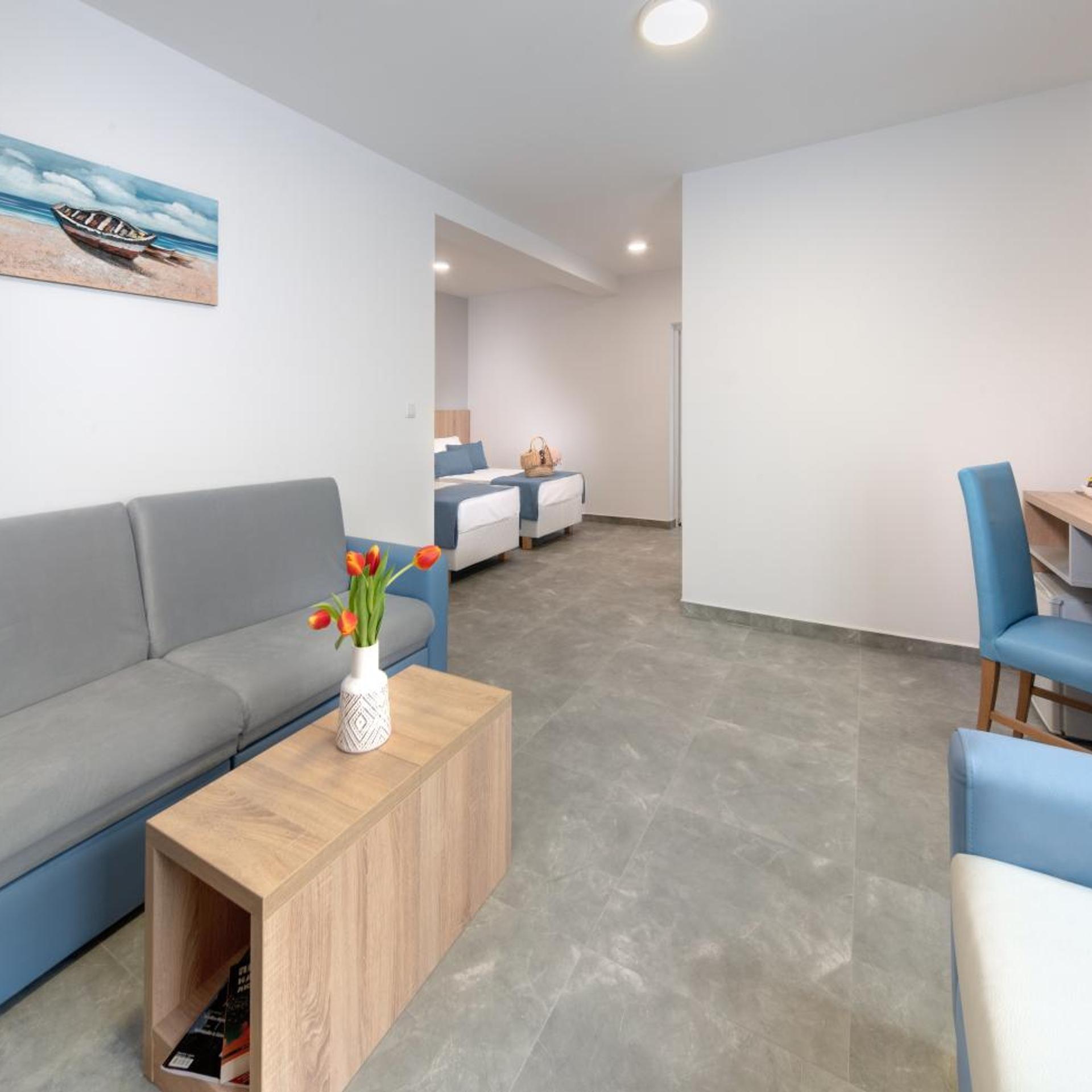 Hotel Martinez 32/47