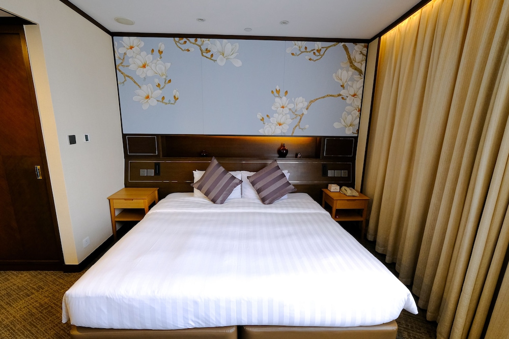 Pacific, Executive, Double Bed