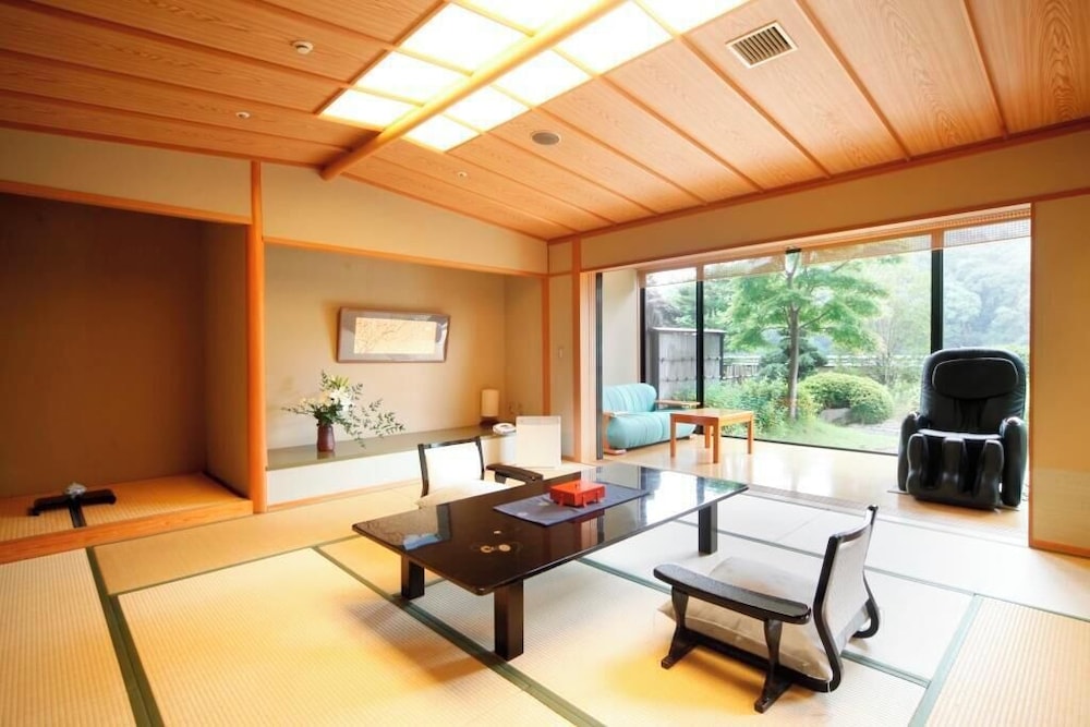 Kotohira Onsen Kotosankaku 34/64