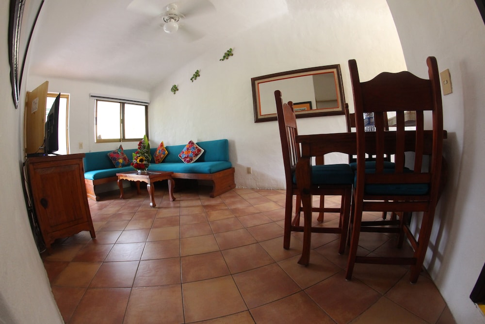 Hotel Casa Iguana Mismaloya 33/50