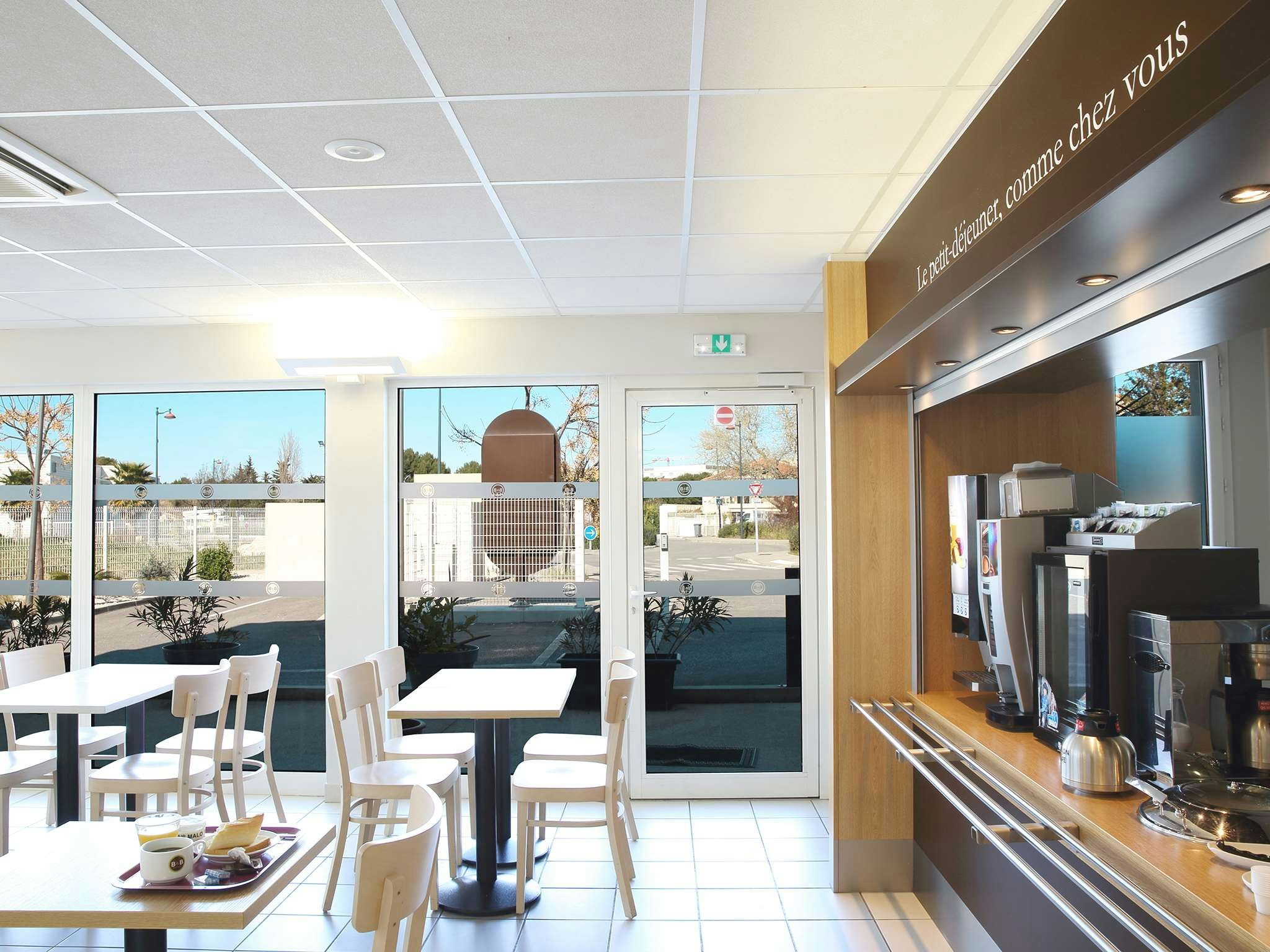 Lobby at B&B HOTEL Marseille Aeroport Saint-Victoret, Saint-Victoret