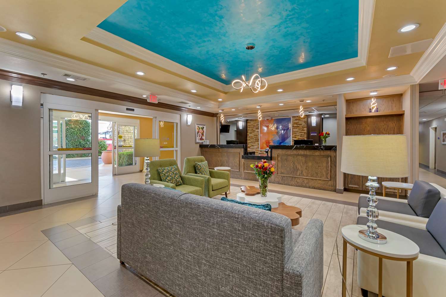 Best Western Plus Wasco Inn & Suites 13/63