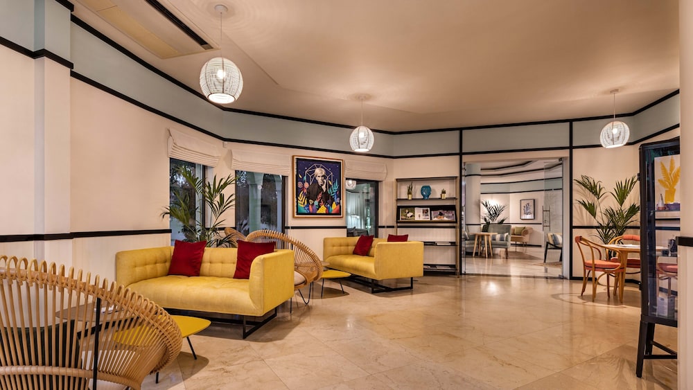The Magnolia Hotel 46/59