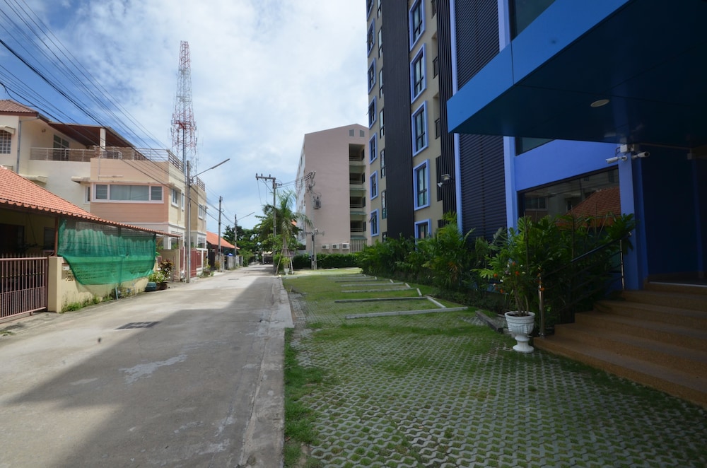 Kwanchanok 15/15
