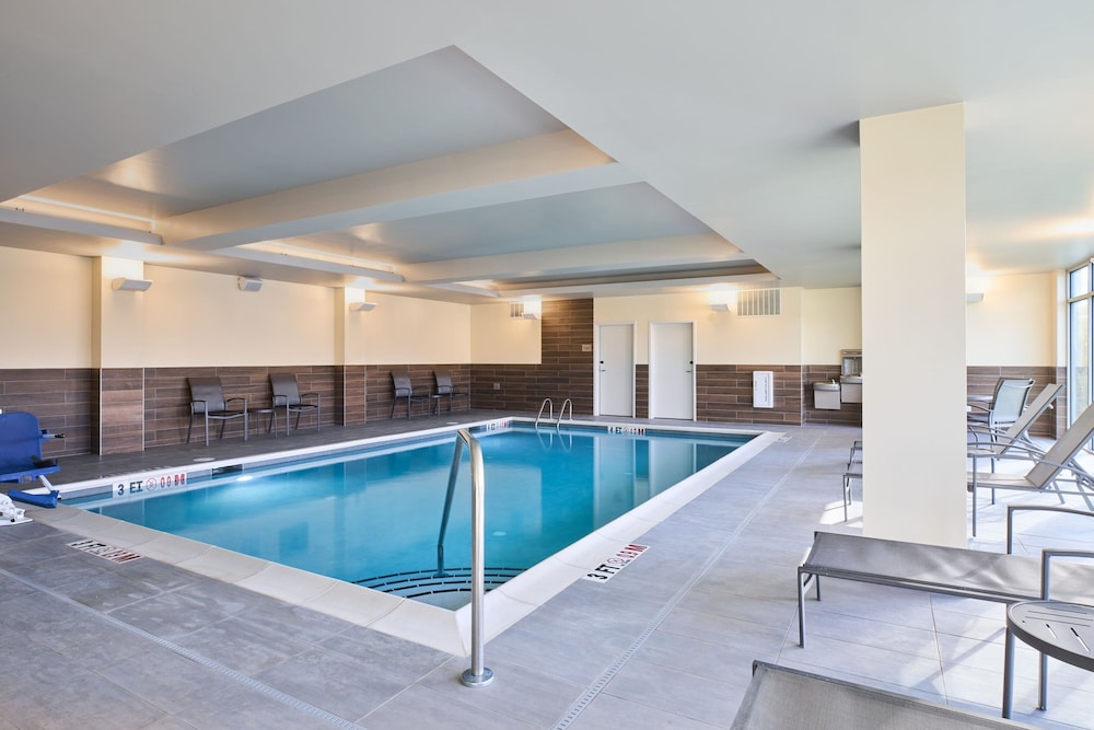 Fairfield Inn & Suites by Marriott Hagerstown 7/16