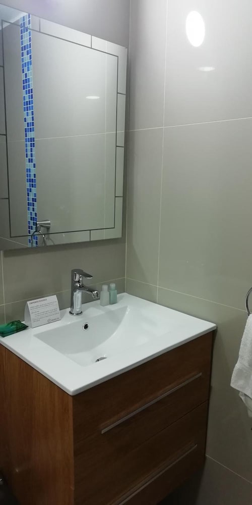 HOTEL OR 19/38