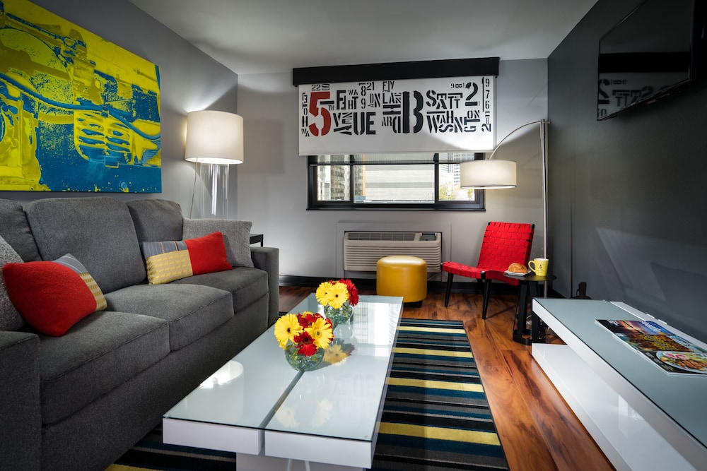 Staypineapple Hotel FIVE Downtown Seattle 30/51