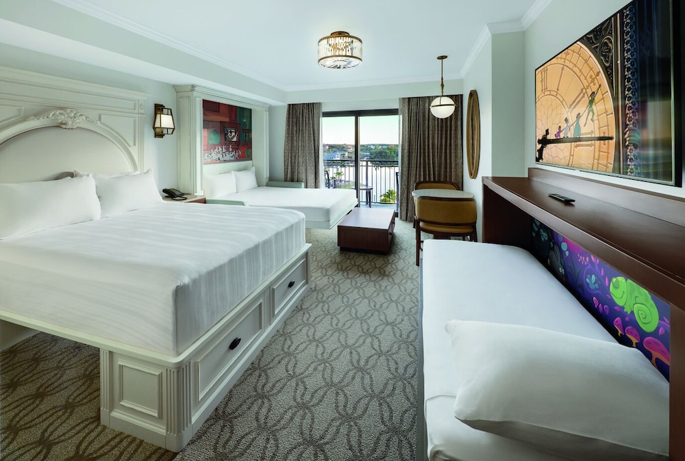 Disneys Riviera Resort 11/35