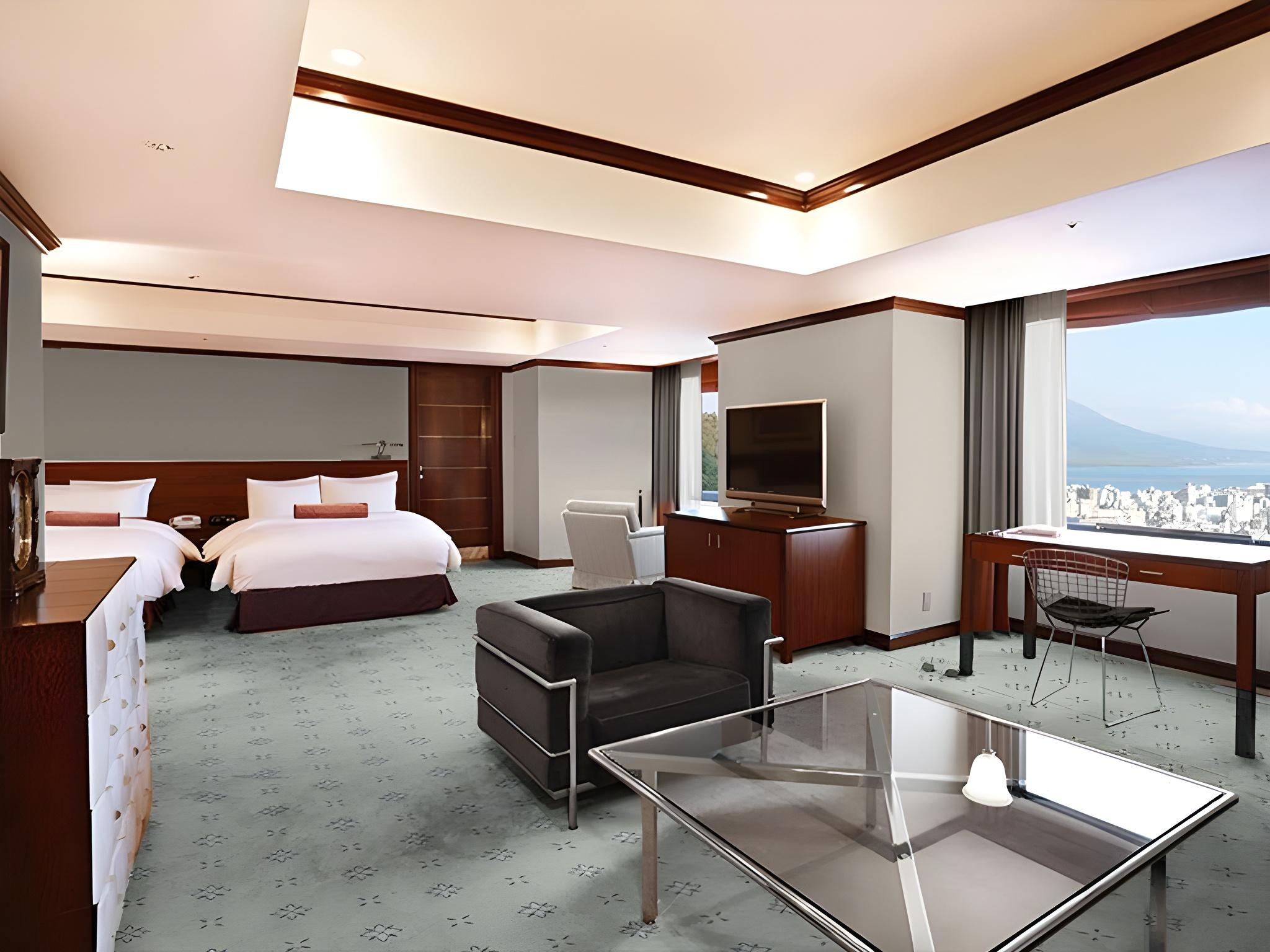 Junior Suite, 2 Double Beds, Khalifa View