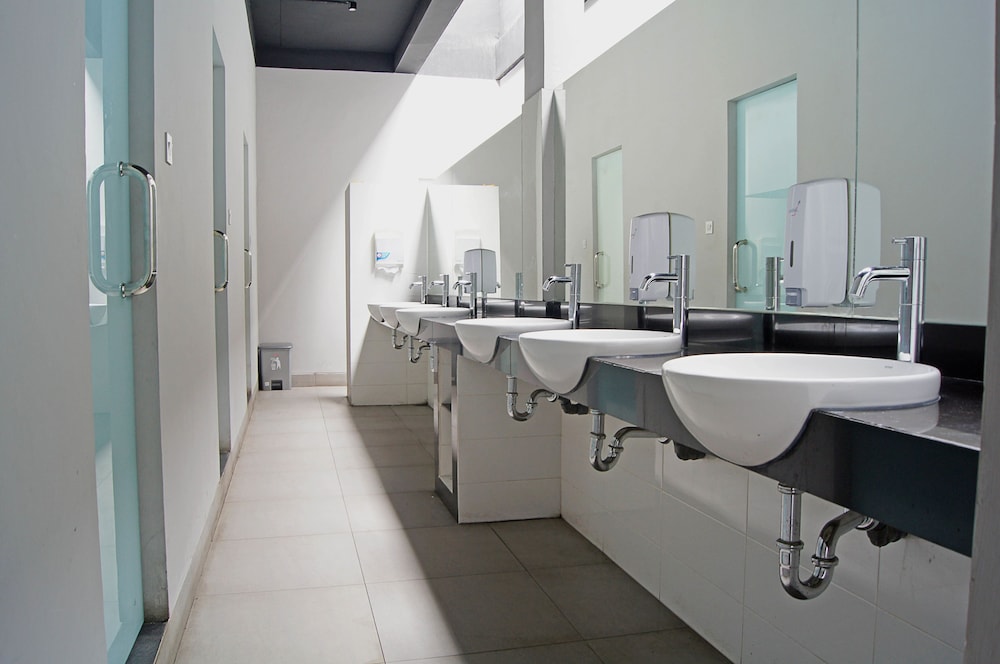 My Studio Hotel Surabaya Hostel 18/18