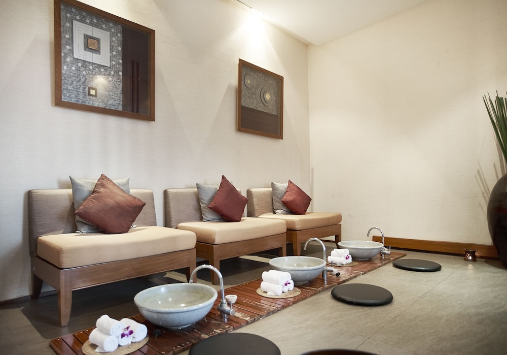 Grande Centre Point Hotel Ratchadamri 25/34