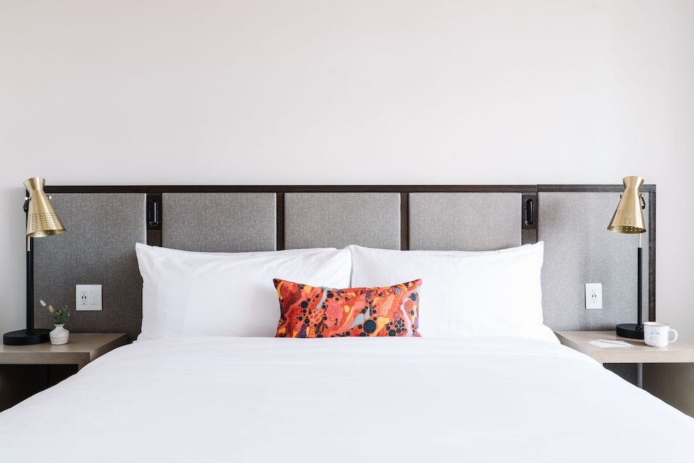 The Alida, Savannah, a Tribute Portfolio Hotel 20/84