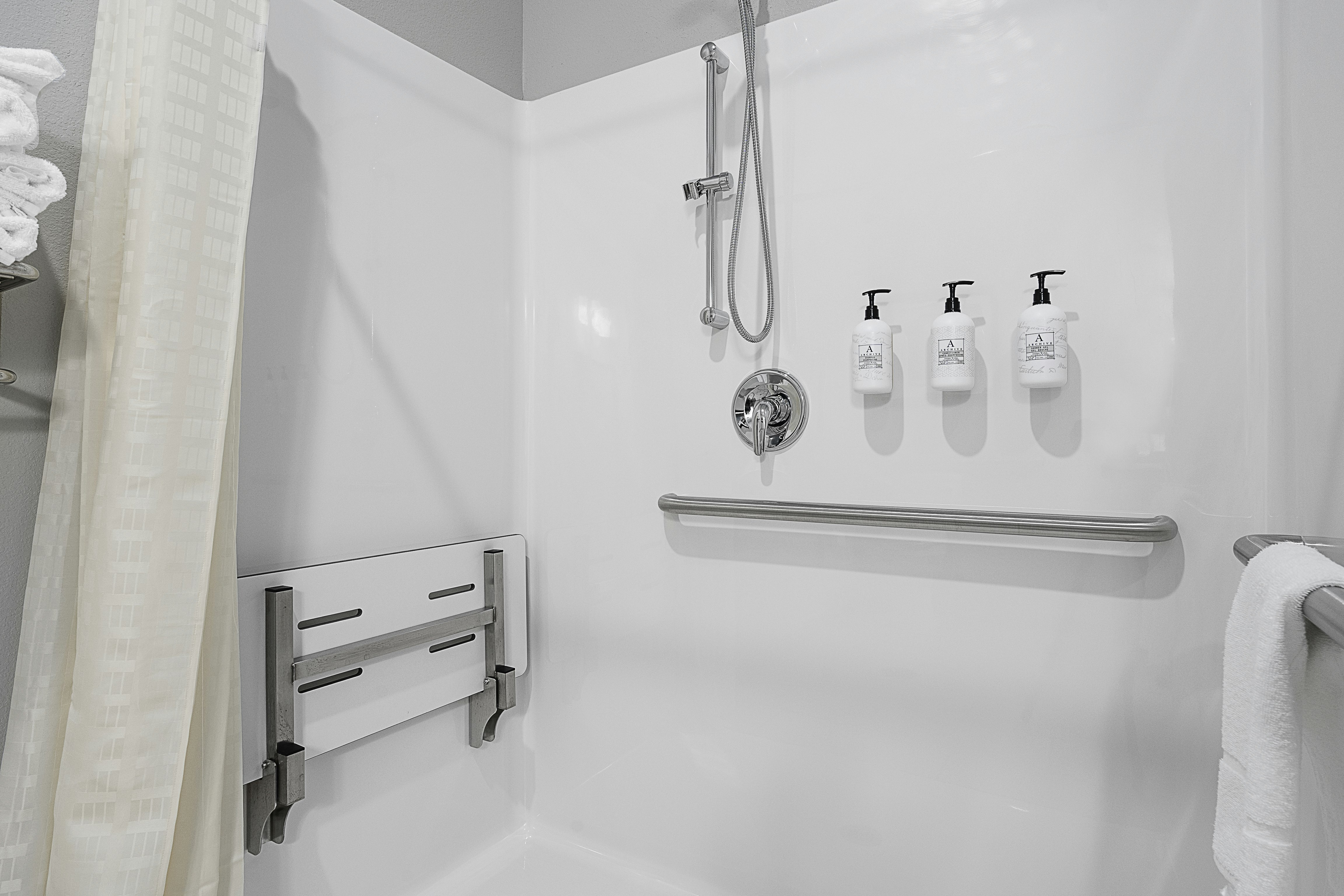 Riverstone Suites - Chippewa Falls 18/50