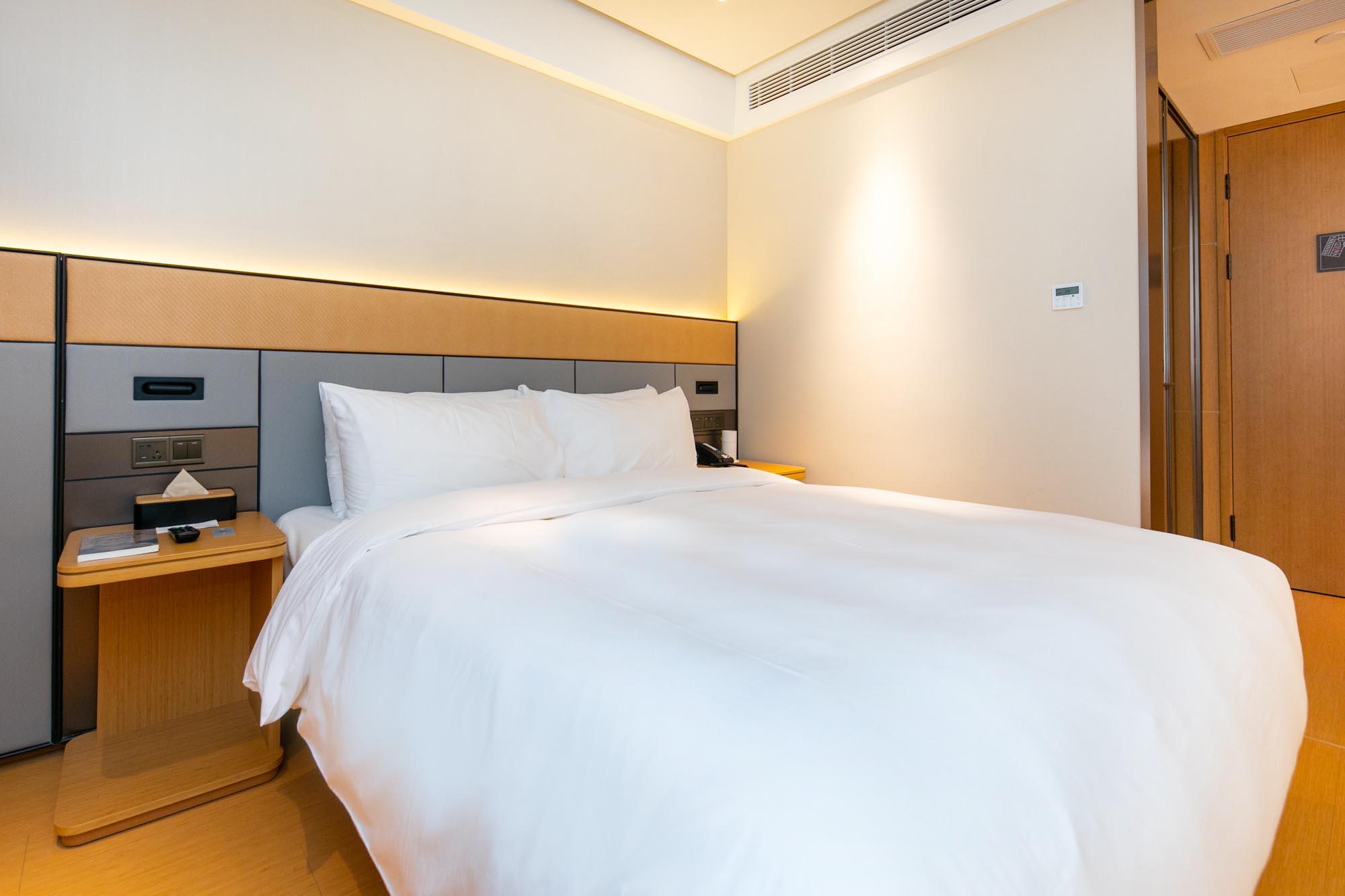 Greentree Inn Site South Yanggao Road Subway Stati 12/33